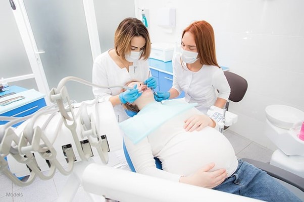 درمان مشکلات دندانی در دوران بارداری
